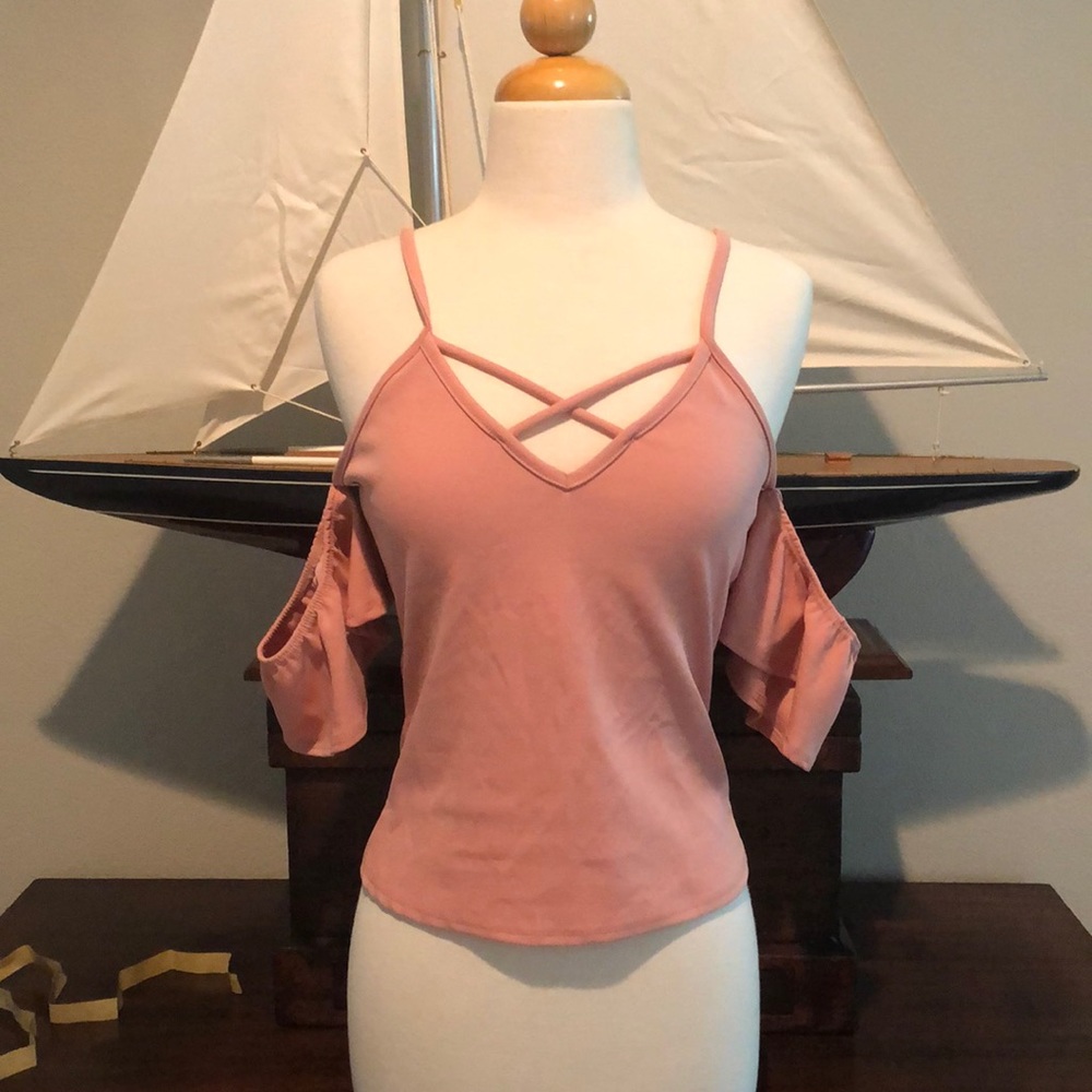💜 5/$20 Charlotte Russe Off Shoulder Top